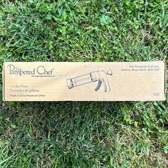 The Pampered Chef Cookie Press - Picture 3 of 8